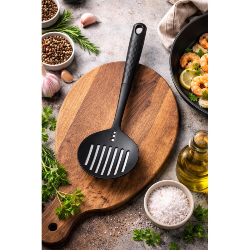 Łyżka cedzakowa Verio Florentyna 12cm to idealne przybory do twojej kuchni