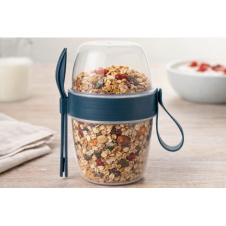 Pojemnik na jogurt 700ml Florina idealny do codziennego użytku w szkole bądź w domu